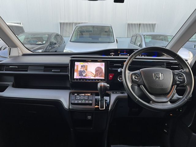 HONDA STEPWAGON SPADA 2016 Image 31