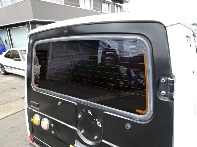 SUZUKI JIMNY VAN 4WD 1993 Image 31