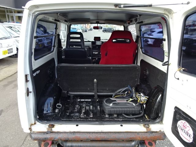 SUZUKI JIMNY VAN 4WD 1993 Image 31