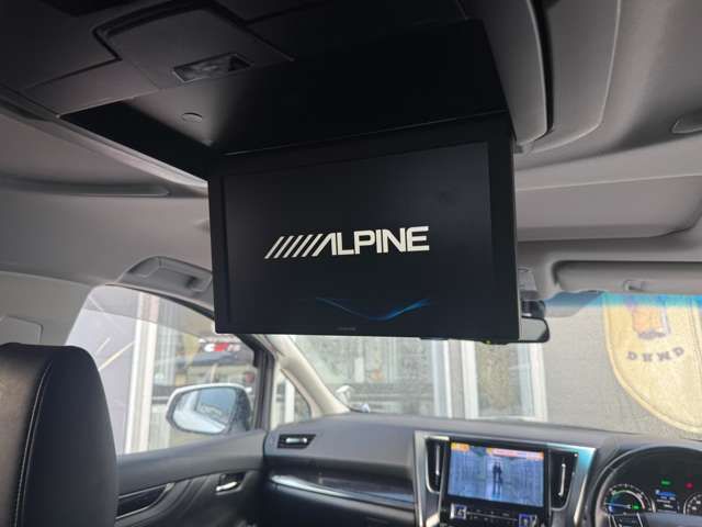 TOYOTA ALPHARD HYBRID 4WD 2019 Image 31