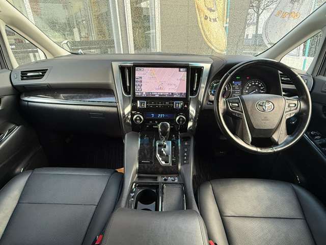 TOYOTA ALPHARD HYBRID 4WD 2019 Image 31
