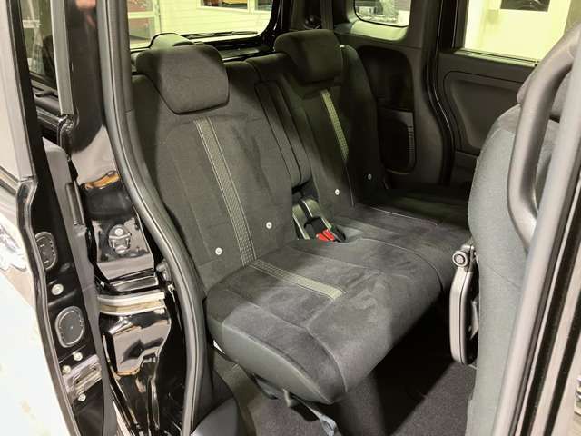 HONDA N BOX CUSTOM 4WD 2021 Image 31