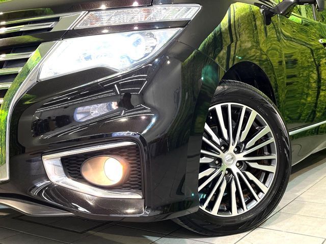 NISSAN ELGRAND 2016 Image 31