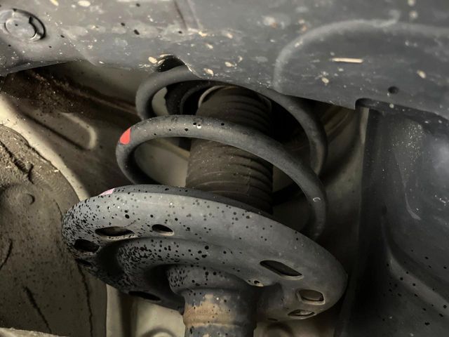 NISSAN ELGRAND 2016 Image 31