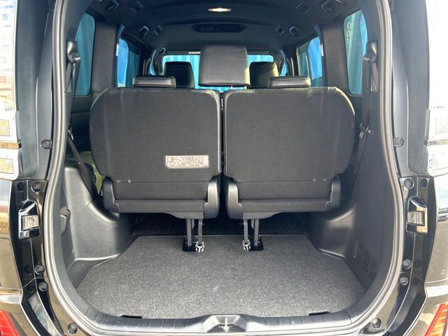 TOYOTA VOXY 4WD 2021 Image 31