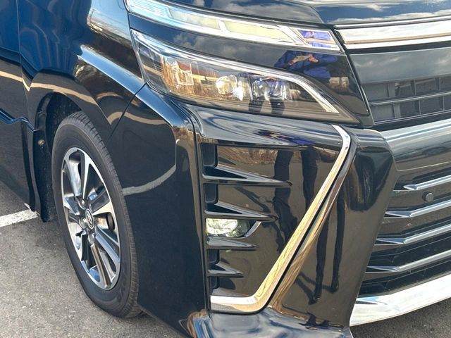 TOYOTA VOXY 4WD 2021 Image 31