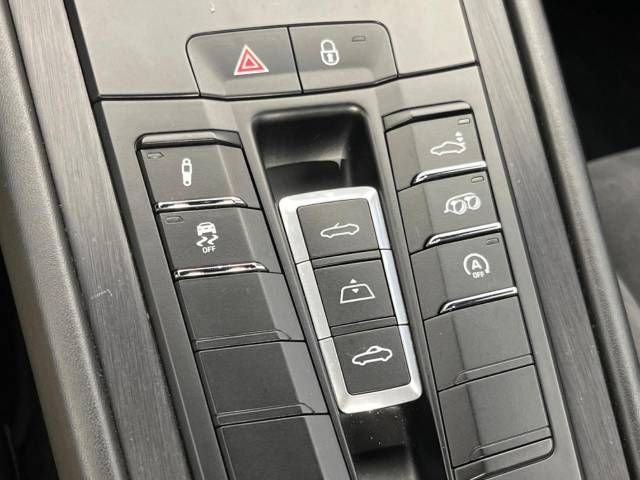 PORSCHE 911 OPEN 2018 Image 31