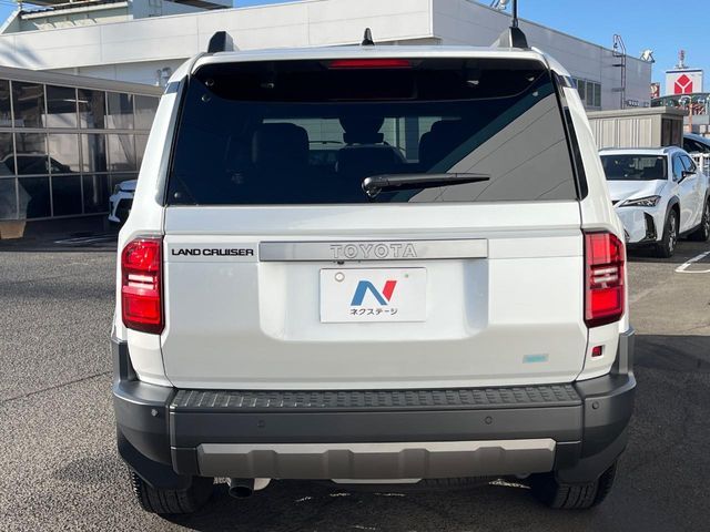 TOYOTA LANDCRUISER 250 2024 Image 31