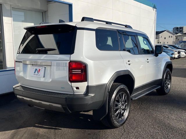 TOYOTA LANDCRUISER 250 2024 Image 31