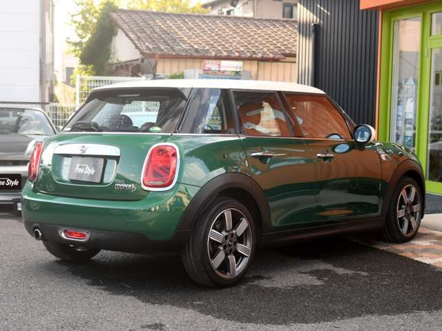 BMW MINI COOPER D 5DOOR 2019 Image 31