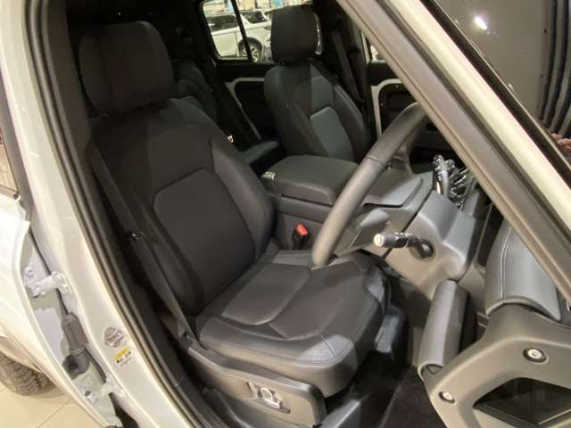 ROVER DEFENDER 2024 Image 31