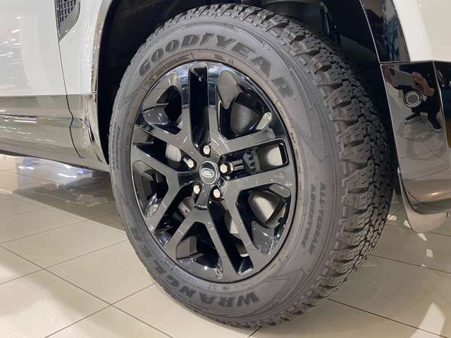 ROVER DEFENDER 2024 Image 31