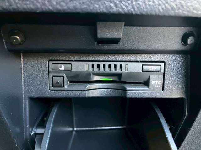 TOYOTA VELLFIRE 2017 Image 31