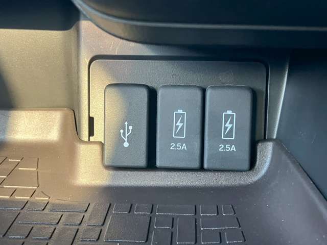 HONDA N BOX CUSTOM 2021 Image 31