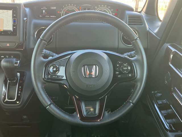 HONDA N BOX CUSTOM 2021 Image 31