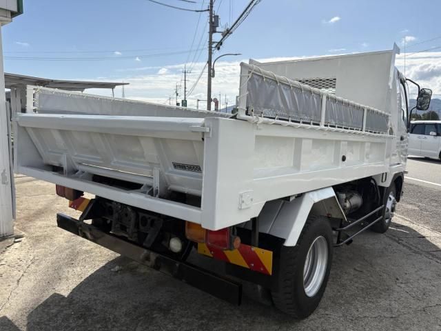 MITSUBISHI FUSOU FIGHTER 2011 Image 31