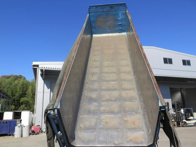 ISUZU GIGA 2012 Image 31