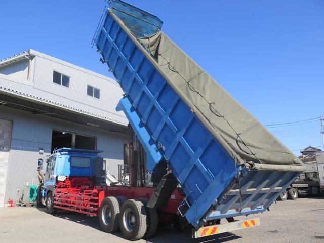 ISUZU GIGA 2012 Image 31