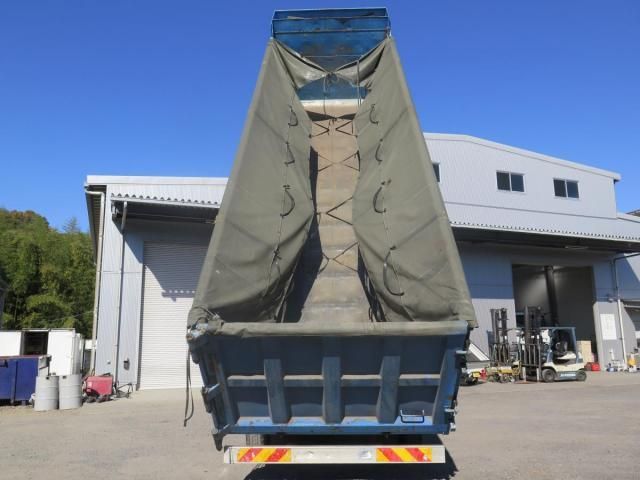 ISUZU GIGA 2012 Image 31