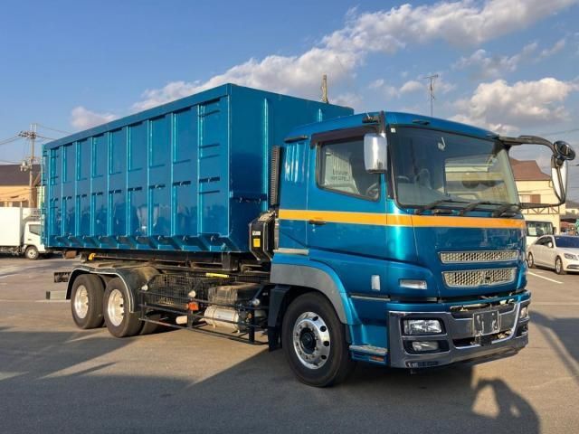 MITSUBISHI FUSOU SUPER GREAT 2016 Image 31