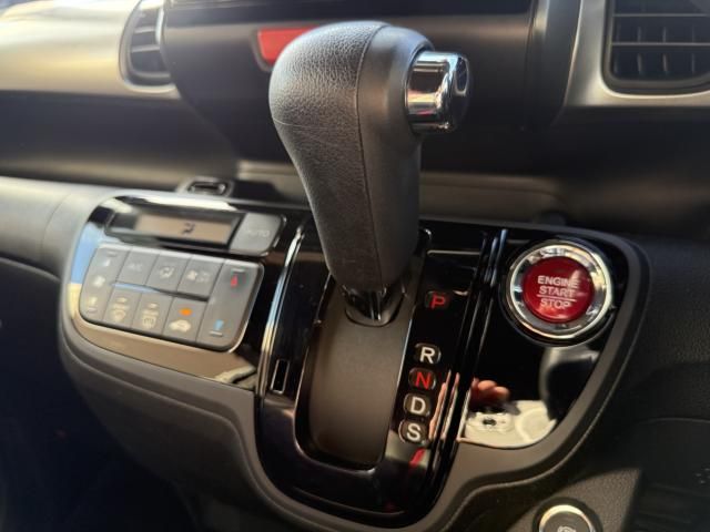 HONDA N BOX SLASH 2015 Image 31