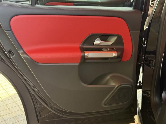 MERCEDES BENZ MERCEDES AMG GLB CLA 2022 Image 31