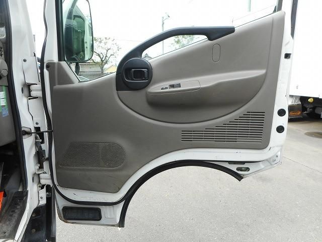 NISSAN ATLAS 2010 Image 31