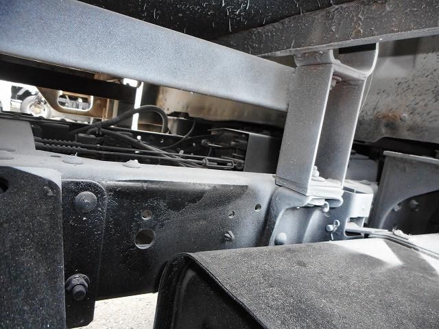 NISSAN ATLAS 2010 Image 31