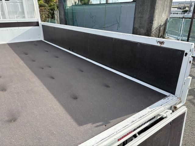 HINO DUTRO 2020 Image 31