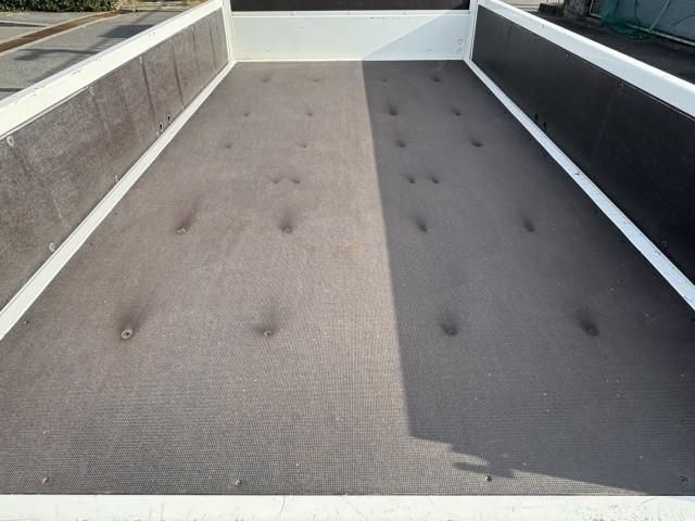 HINO DUTRO 2020 Image 31