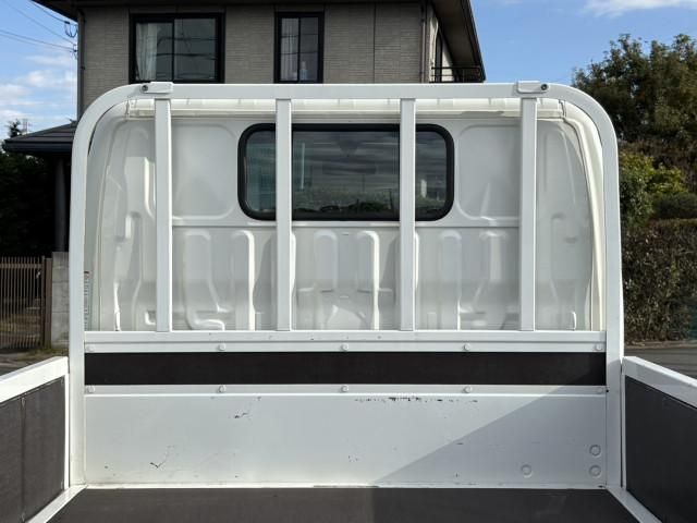 HINO DUTRO 2020 Image 31