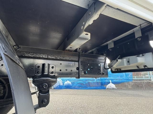 HINO DUTRO 2020 Image 31