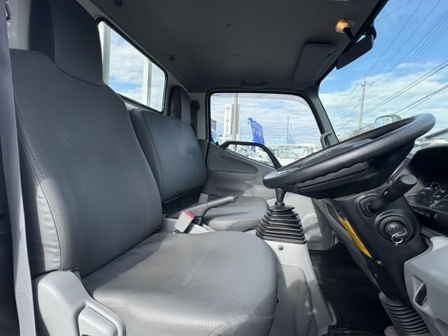 HINO DUTRO 2020 Image 31