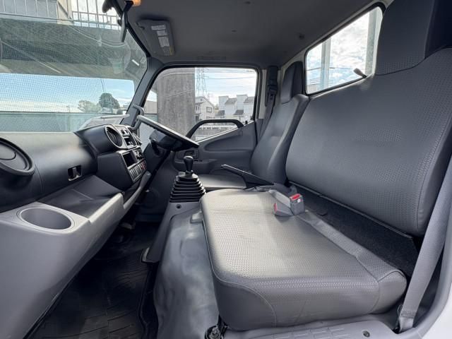 HINO DUTRO 2020 Image 31