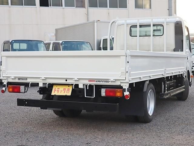 HINO DUTRO 2020 Image 31