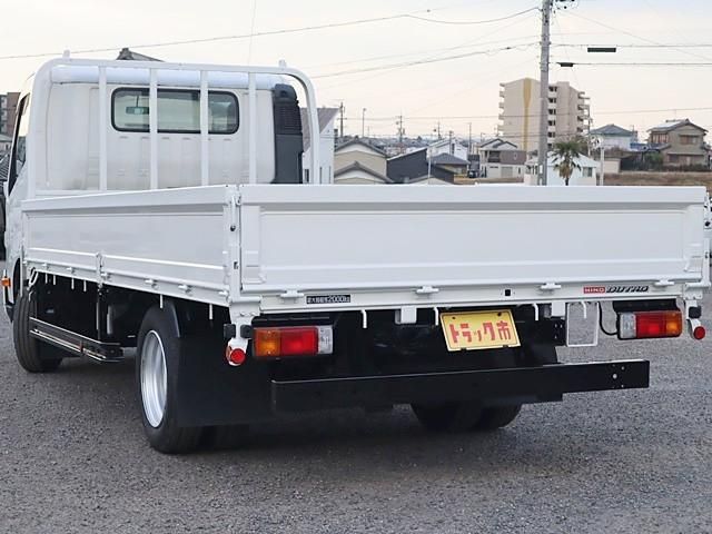 HINO DUTRO 2020 Image 31