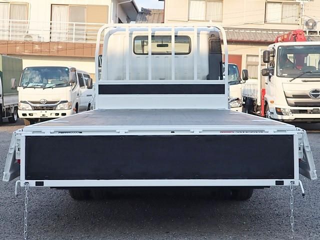 HINO DUTRO 2020 Image 31