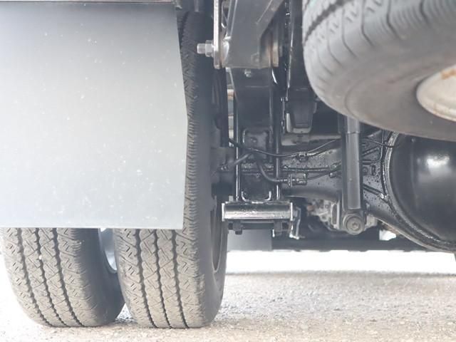 HINO DUTRO 2020 Image 31