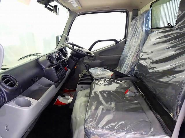 HINO DUTRO 2024 Image 31