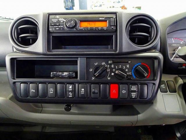 HINO DUTRO 2024 Image 31