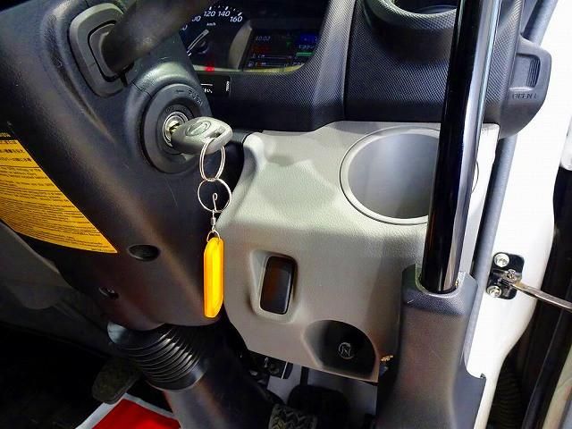 HINO DUTRO 2024 Image 31