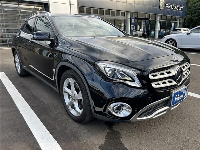 MERCEDES BENZ GLA CL 2019 Image 31