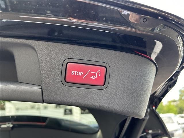 MERCEDES BENZ GLA CL 2019 Image 31