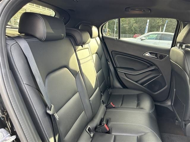 MERCEDES BENZ GLA CL 2019 Image 31