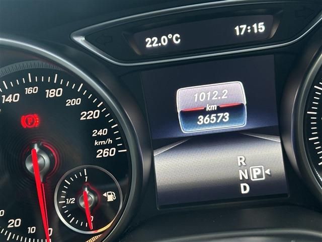 MERCEDES BENZ GLA CL 2019 Image 31