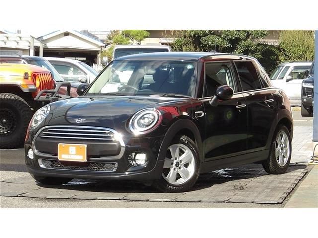 BMW MINI ONE 5DOOR 2019 Image 31