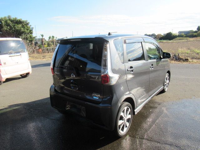 NISSAN DAYZ 2013 Image 31