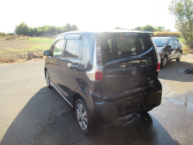 NISSAN DAYZ 2013 Image 31