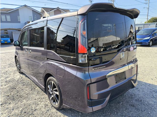 HONDA STEPWAGON SPADA 2015 Image 31