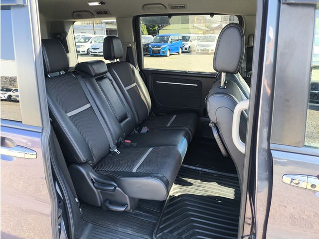 HONDA STEPWAGON SPADA 2015 Image 31